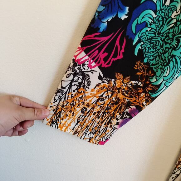 La Cera Floral Wrap Tunic Top Long Sleeve Multicolor 3X Botanical Print Slinky - Picture 9 of 10